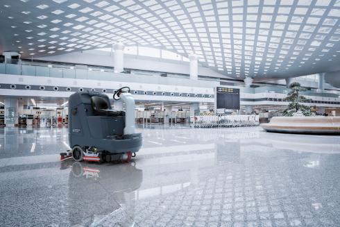 N_SC5000_31---Airport_web-ps-WebsiteLarge-JNUJCJS