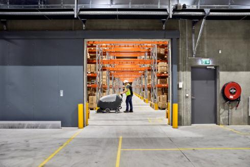 SC650C-warehouse2-ps-WebsiteLarge-JNCUCPN